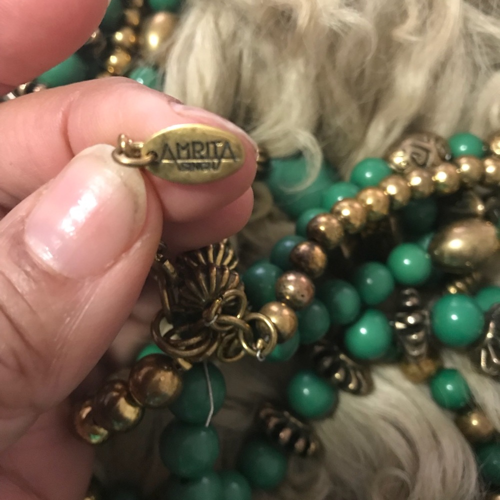 Necklace - Picture 2 of 3